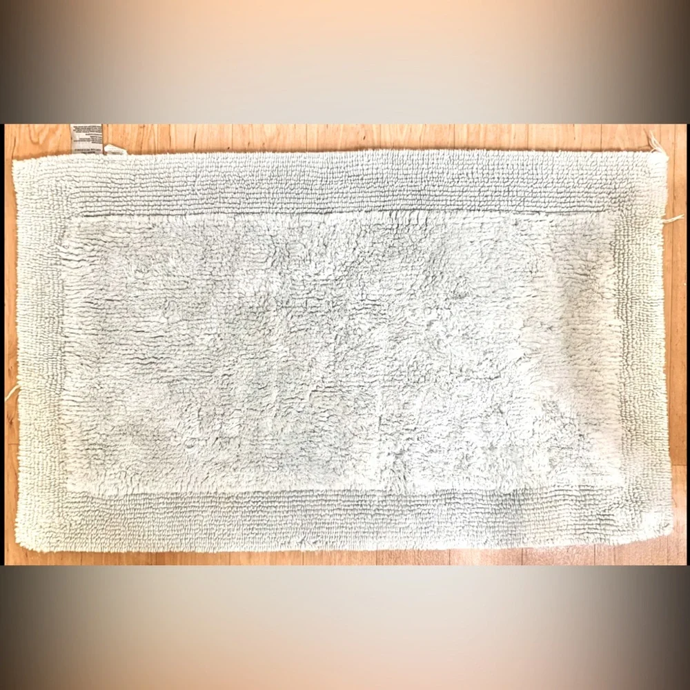 2 Wamsutta® Ultra Fine Reversible Bath Rugs